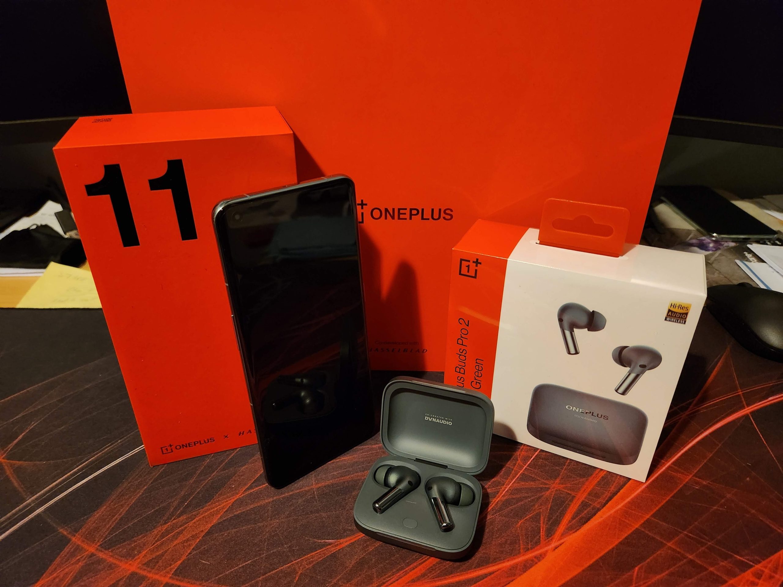 OnePlus 11 and Buds Pro 2 Preview OnePlus 11 and Buds Pro 2 Preview