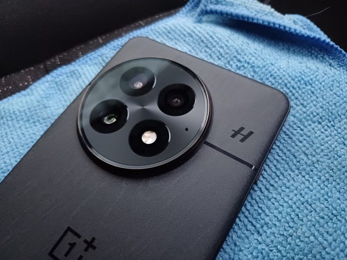 OnePlus 13 Review OnePlus 13 Review